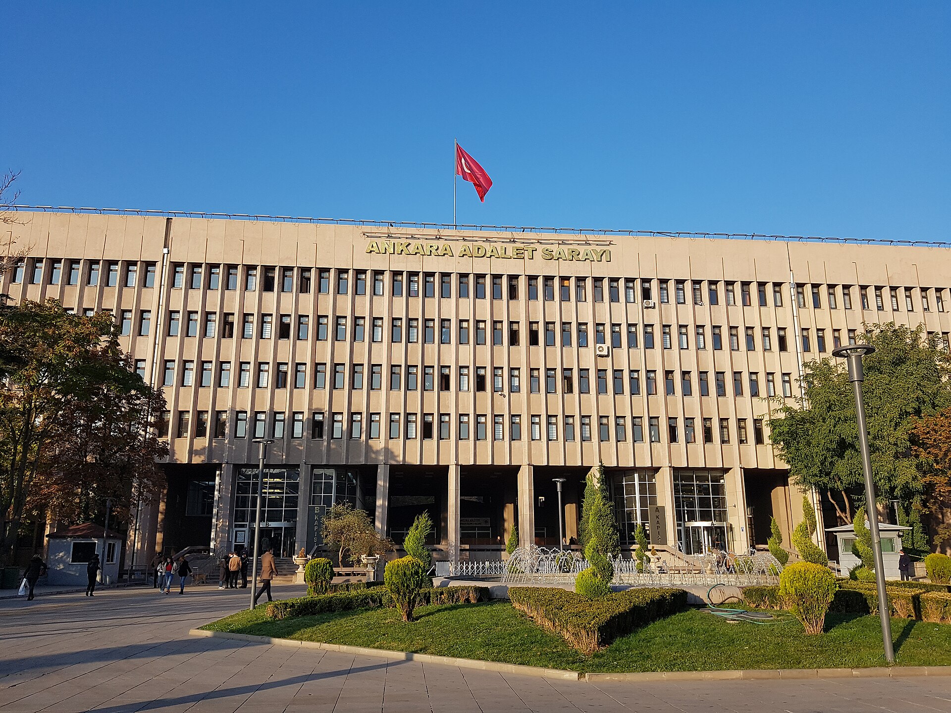 Bir Ceza Davası Türk Hukuk Sisteminde Nasıl İlerler